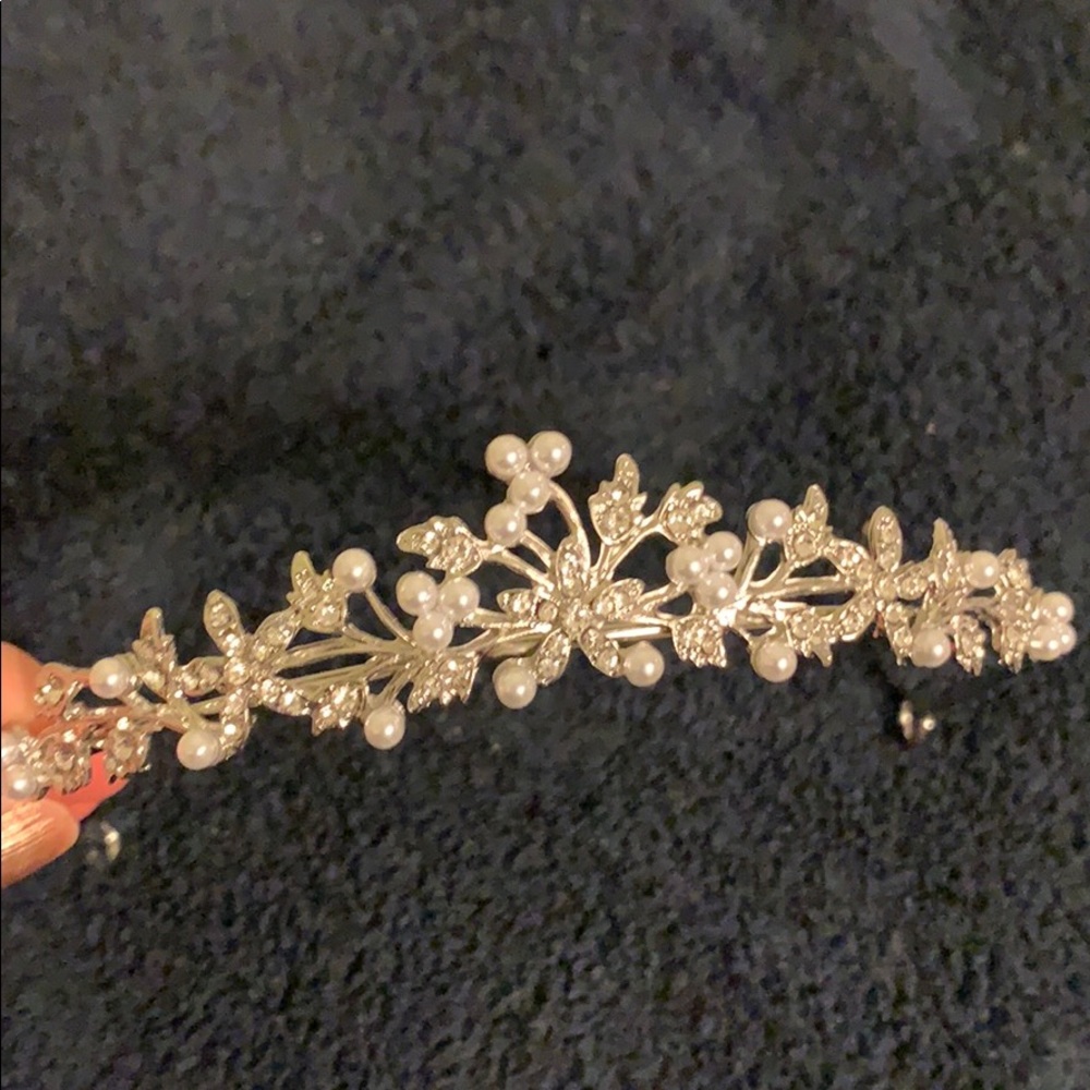 Small tiara